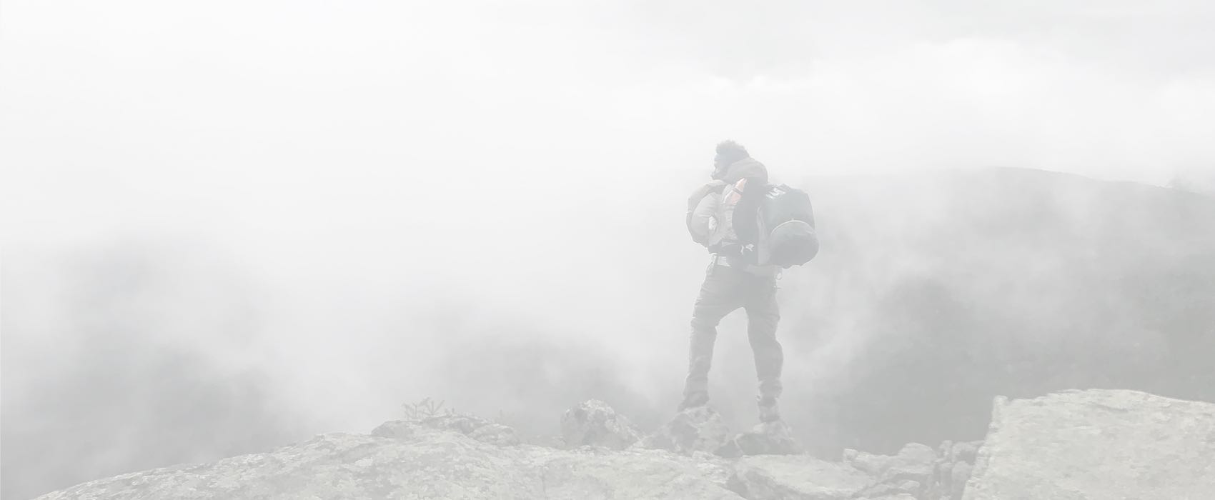 balazs-busznyak-3mtcyvbAqzM-unsplash Bella